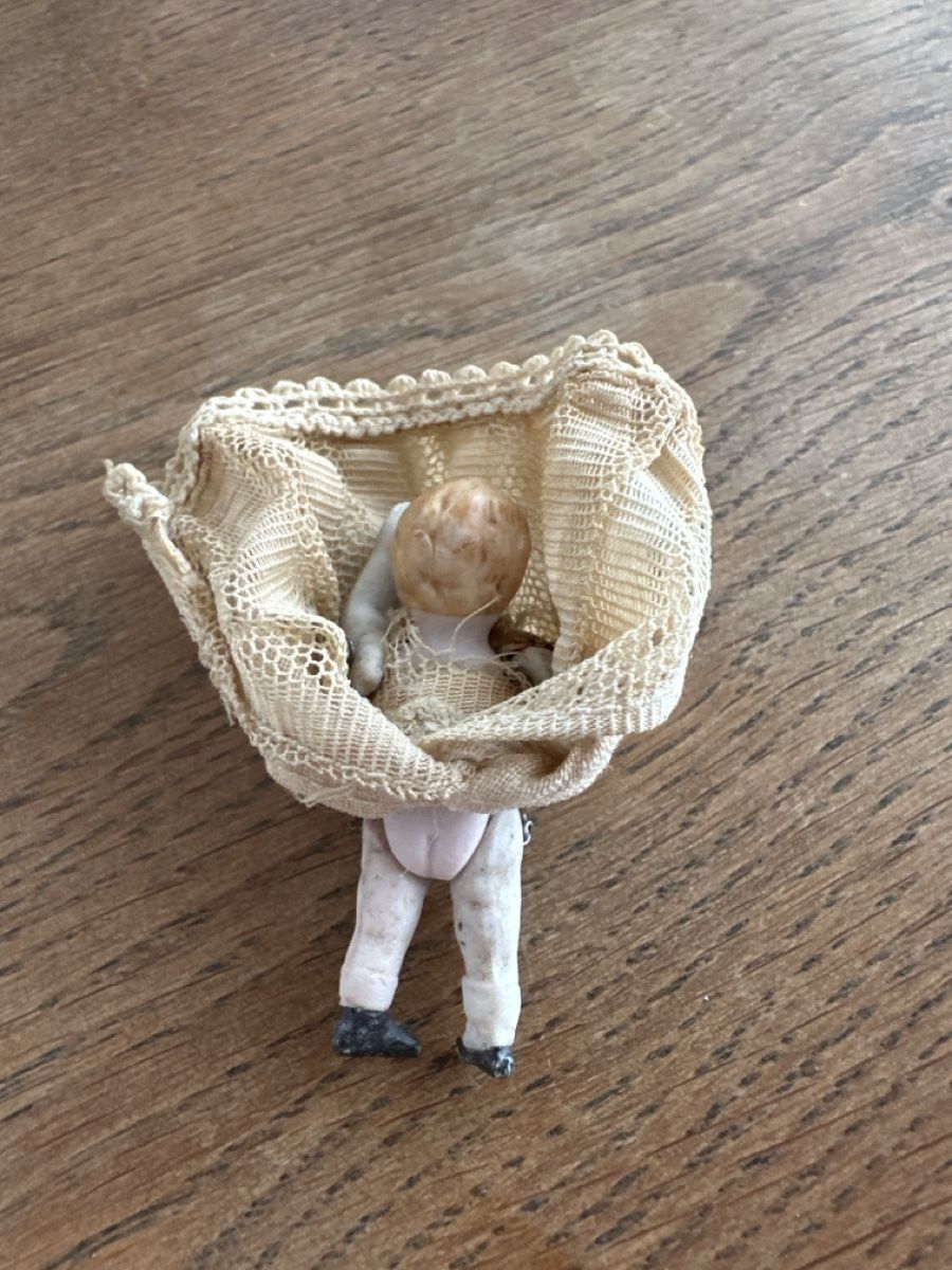 Bambole: Antike Miniaturpuppe – Usato da Frauenfeld venduto da Jose_luis 2