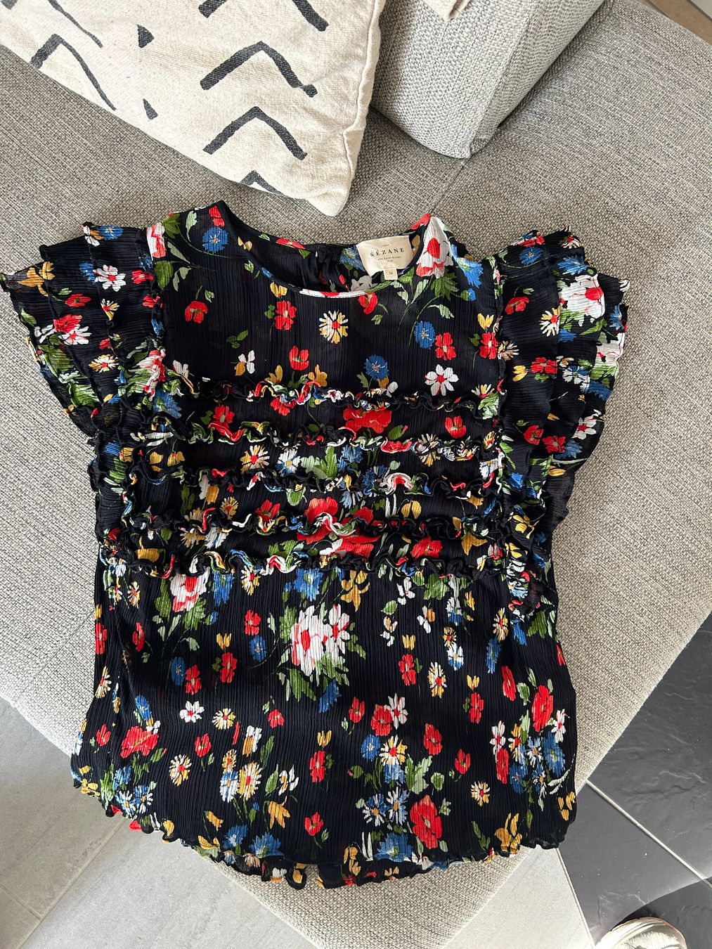 Sezane Top: Sézane Blumen Top - Gr. 38 – Usato da Illnau venduto da Monkky 4