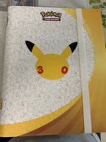 Pokemon Sammelkarten Ordner 30th Celebration neuwertig 