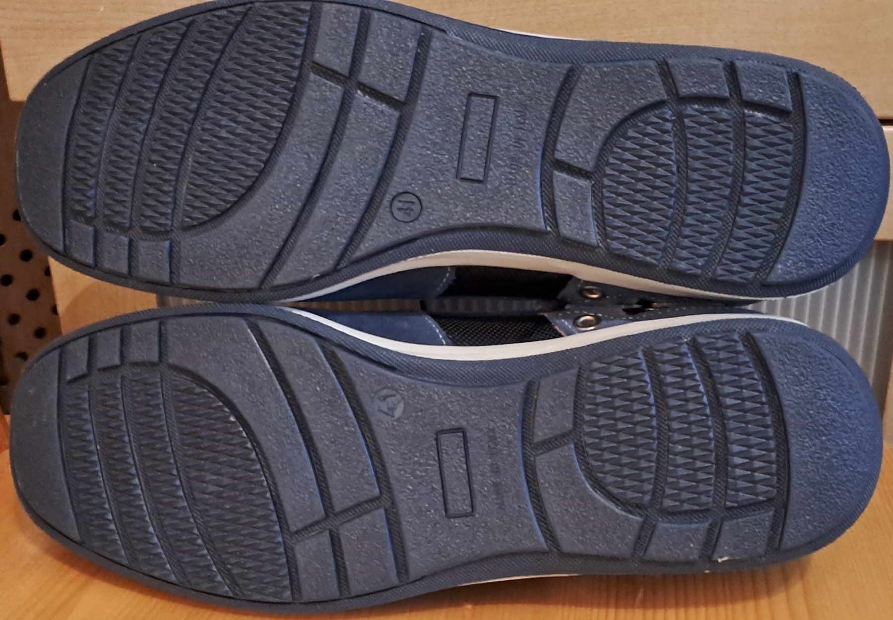 Chaussures femmes: echt wildleder – Neuf avec emballage d'origine à Münsingen par Rocking 5