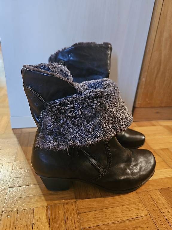 Scarpe da donna: Winter-Stiefel Gr 39 - 51/2 Gabor – Usato da Uzwil venduto da sousse73 1