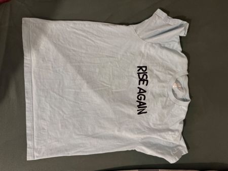 Uniqlo X Verdy RISE AGAIN TSHIRT US SIZE M