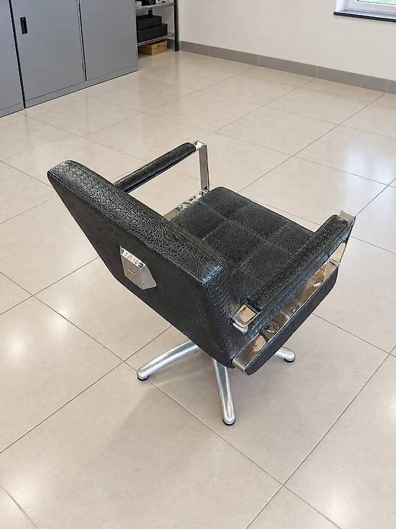 Poltrone: Fauteuil de coiffure - Chaise de coiffeur – Usato da Bramois venduto da raphaelmayor 1
