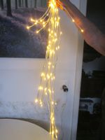 Hängende Lichterkette mit 140 LEDs