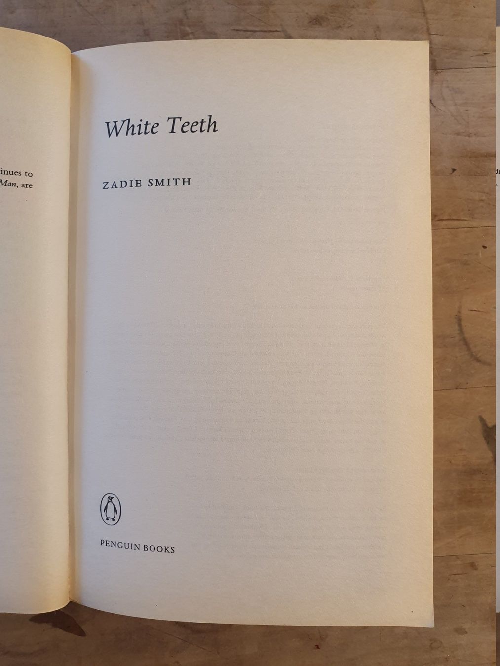 Bücher: White Teeth - zadie Smith - Penguin – Gebraucht aus Zürich von loosebone 1