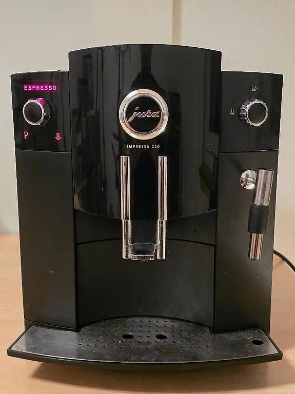Jura Macchine per caffè & Macchine per espresso: Jura C50 – Usato da Zürich venduto da mimi_zh