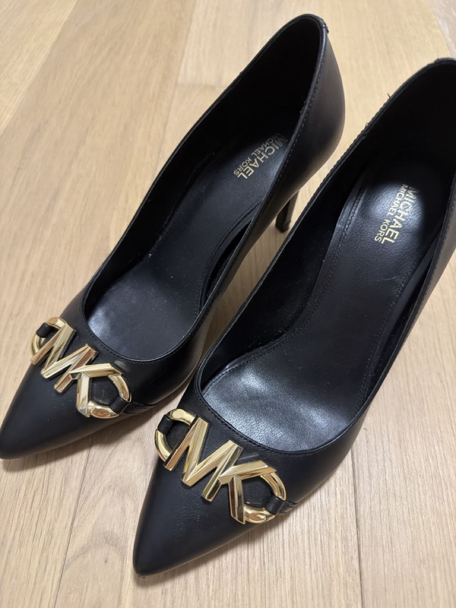 Michael Kors Damenschuhe: Michael Kors Schuhe schwarz Leder Grösse 38 – Gebraucht aus St. Gallen von TairiZ 1