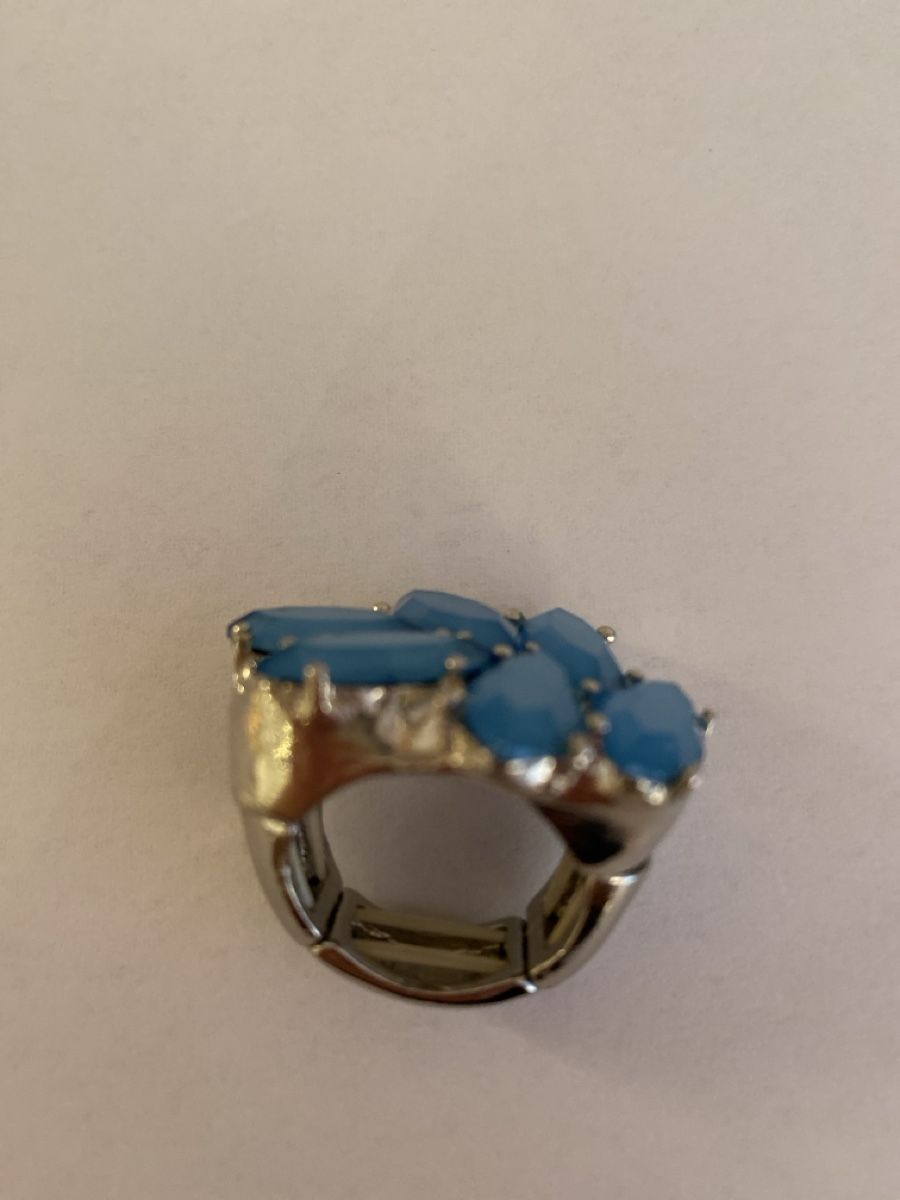 Anelli: Statement Ringe Modeschmuck Blume & Grün Strass ca Gr.60 – Nuovo (secondo la descrizione) da Illnau venduto da Sniwi67 2