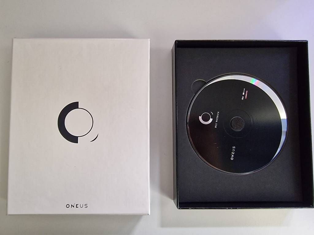 Album: ONEUS Album – Usato da Wil SG venduto da Dana_verkauft