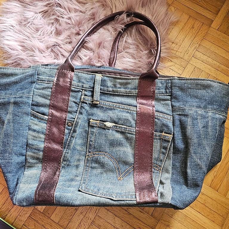 Taschen für Damen: Geräumige Jeans Tasche – Neu und originalverpackt aus Zürich von EstrellaTarotReader 2