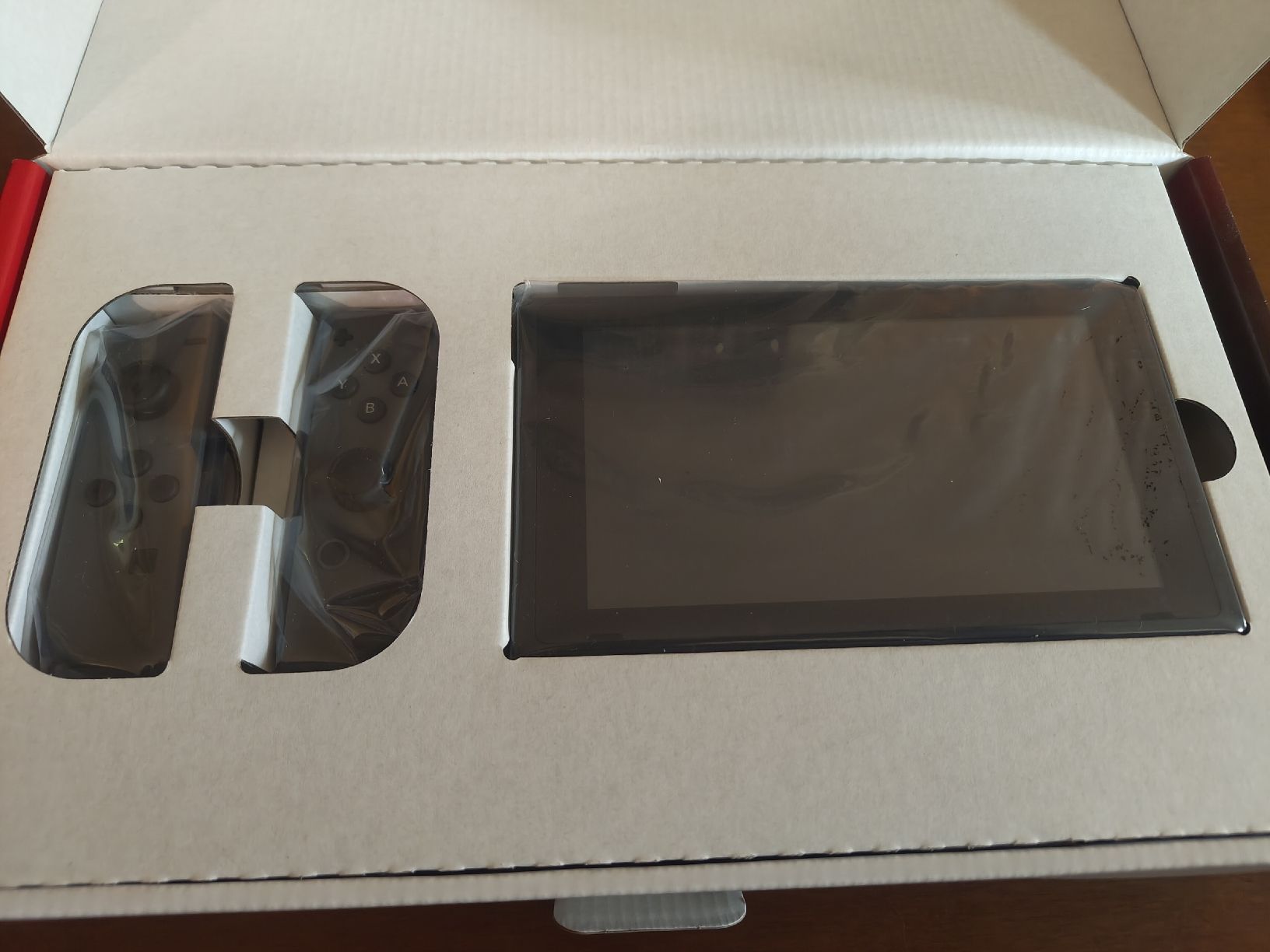 Nintendo Konsolen: Console Nintendo Switch neuve dans sa boîte complète – Neu und originalverpackt aus Lausanne von GeoTrouvetou1952 2