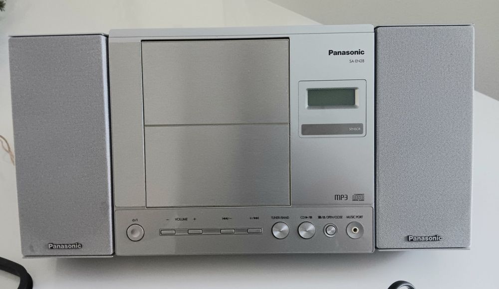 PANASONIC Radio und CD - Player (Gebraucht) in Holderbank AG für CHF 25 ...