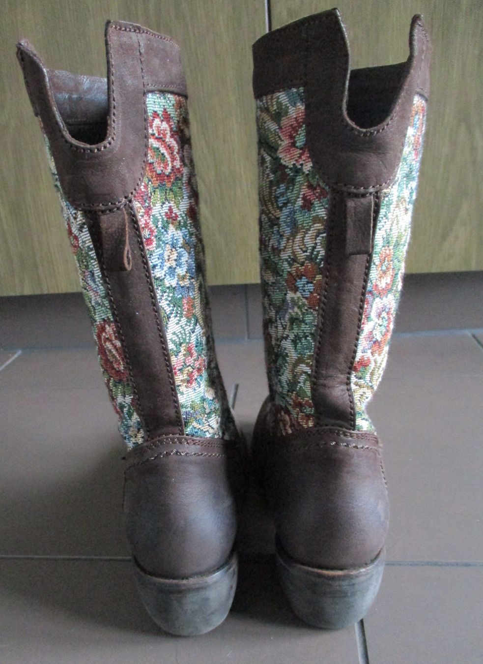 Scarpe da donna: Country Stiefel Gr. 39 – Usato da Jona venduto da Loki40 2