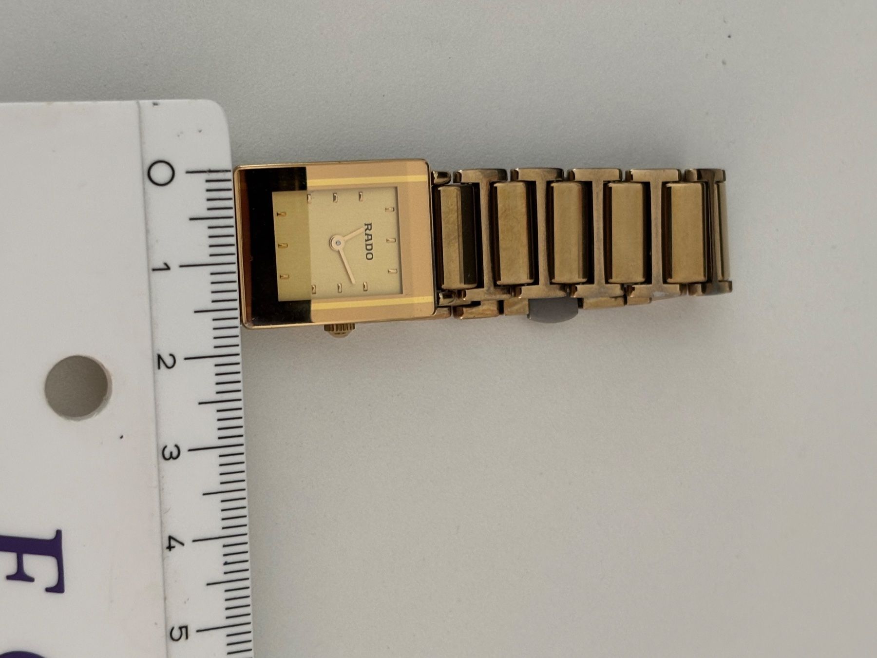 Rado Montres: Rado Quarz Damenuhr, Jubilé oder integral – D'occasion à Küttigen par cedione 9