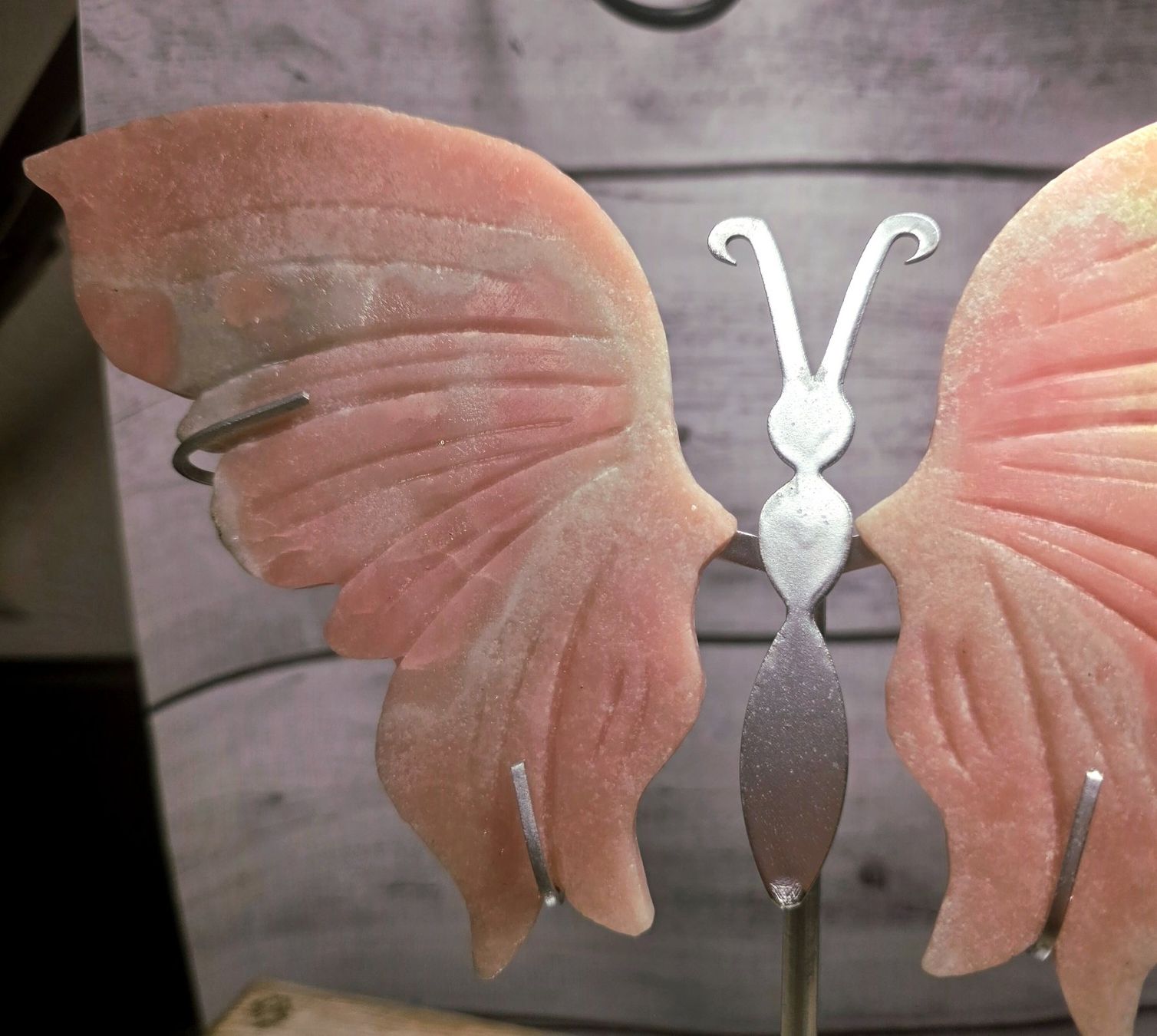 Minerali & Pietre curative: Pink Opal Schmetterling – Nuovo e nell'imballaggio originale da Matzingen venduto da Shay_Crystalz 2