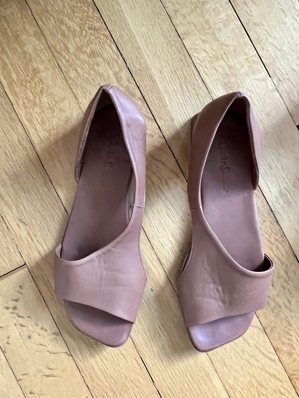 Scarpe da donna: Sandalen aus Leder Gr. 39 – Usato da Basel venduto da lil_x2rf 1
