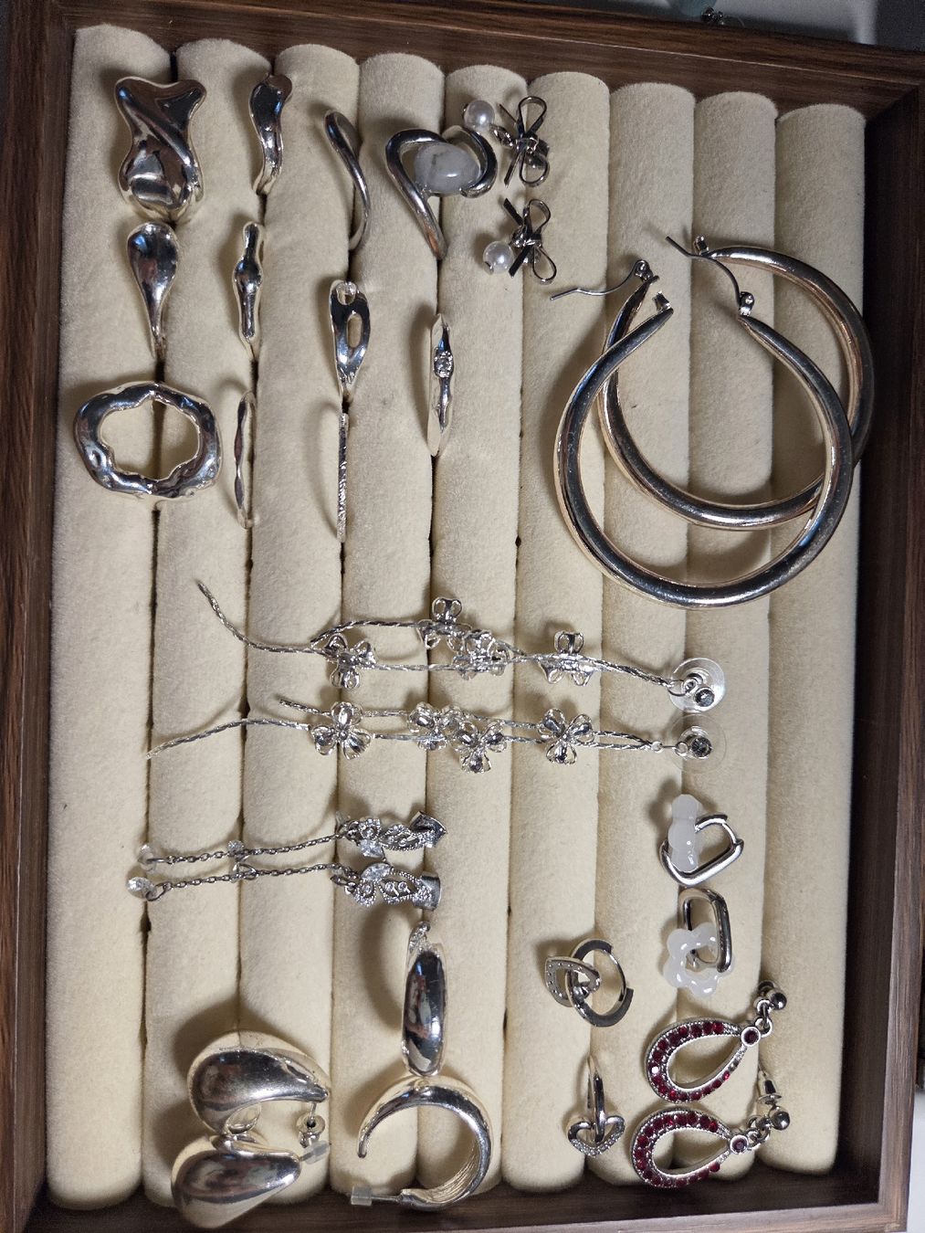 Autres bijoux: Schmucksammlung silber – D'occasion à Basel par Hagksbn