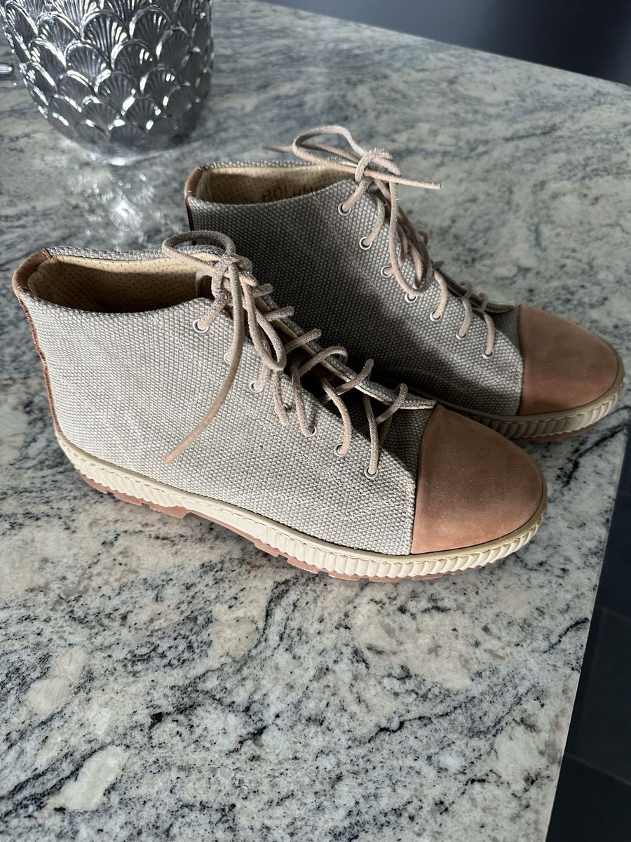 Scarpe da donna: Santa Fe Bolano Sneacker Grösse 39 – Nuovo (secondo la descrizione) da Rüti ZH venduto da alfaromeo96 1