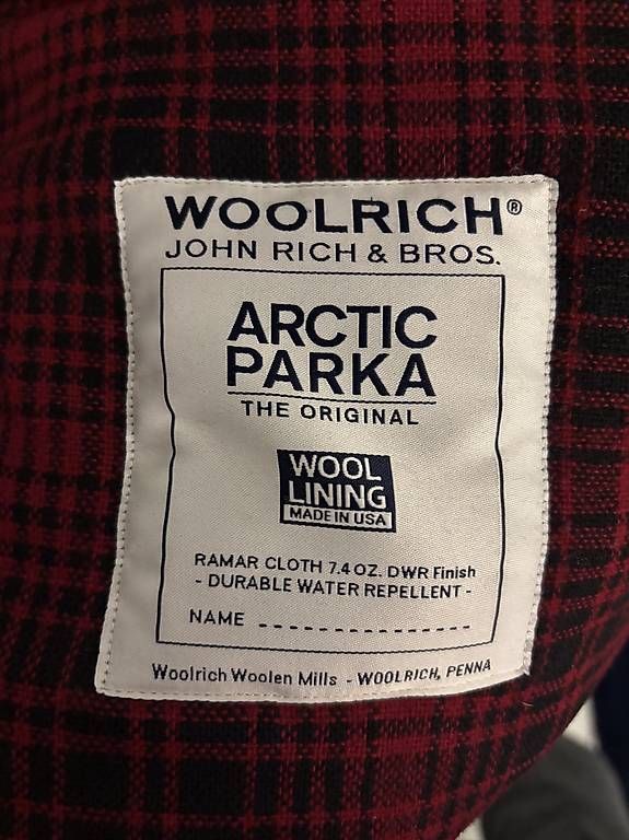 Woolrich Giacche: Woolrich Daunenjacke mit Echtpelz - Thinsulate Futter – Usato da Walchwil venduto da AlonsoXXX 3