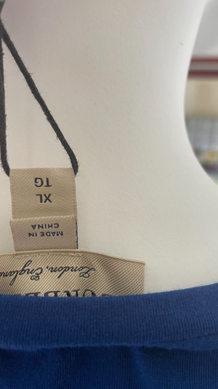 Burberry T-shirt: Burberry T-Shirt – Nuovo e nell'imballaggio originale da Lachen SZ venduto da HelvetiaLuxury 1