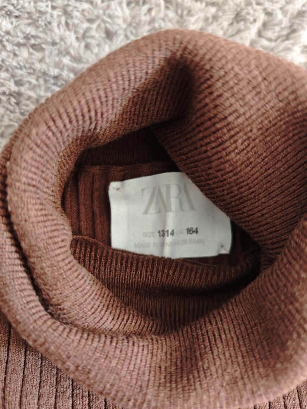 Zara Maglioni & Felpe: Zara Rollkragenshirt, Grösse 164 – Usato da Gunzgen venduto da 0Aurin0 1