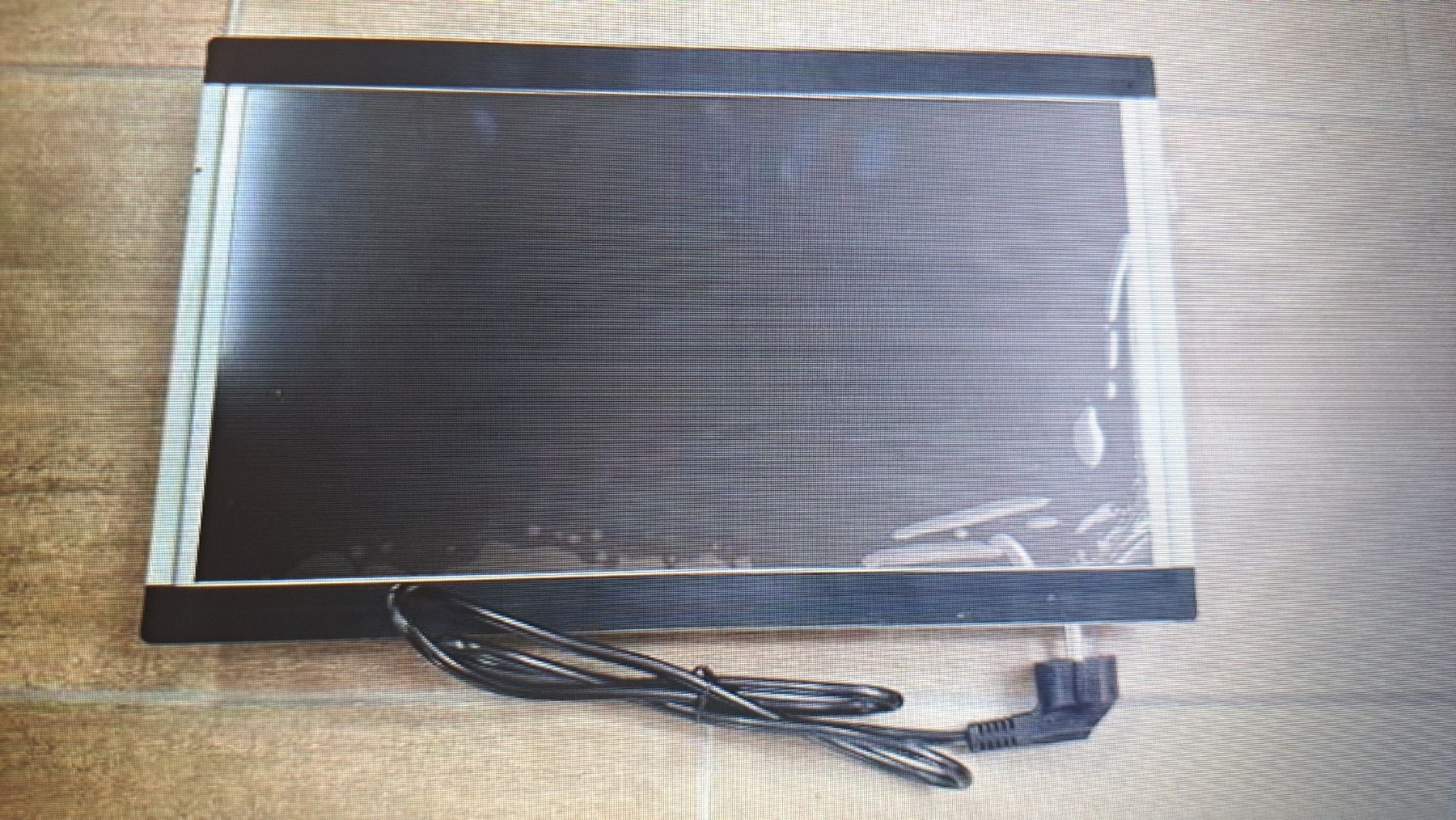 Monitor: 18.6 Zoll LCD Bildschirm Android Digital – Nuovo e nell'imballaggio originale da Guttet-Feschel venduto da Kureto