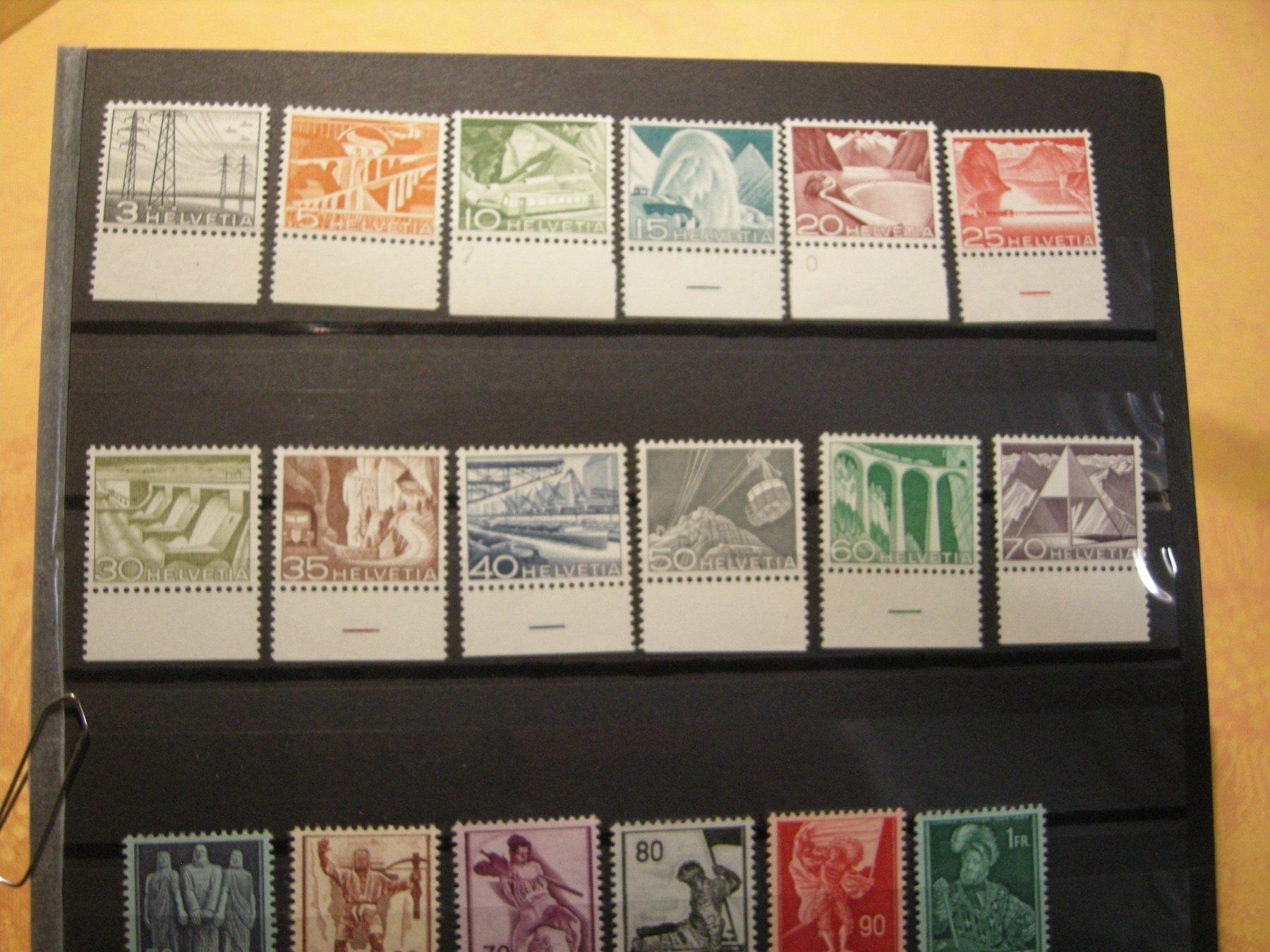 Tutti i francobolli: 1941/49/58  HIST.BILDER/TECHNIK, POSTFRISCH, 3 SÄTZE COMPLET – Usato da Rüti ZH venduto da jupi1945 1