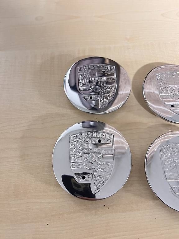 Cerchioni: Porsche Felgen Deckel Metall – Usato da Schaanwald FL venduto da G60_Power 1