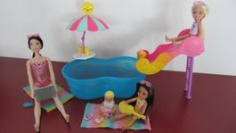 Pool Playset mit Rutsche und Barbies, Sommer-Spass