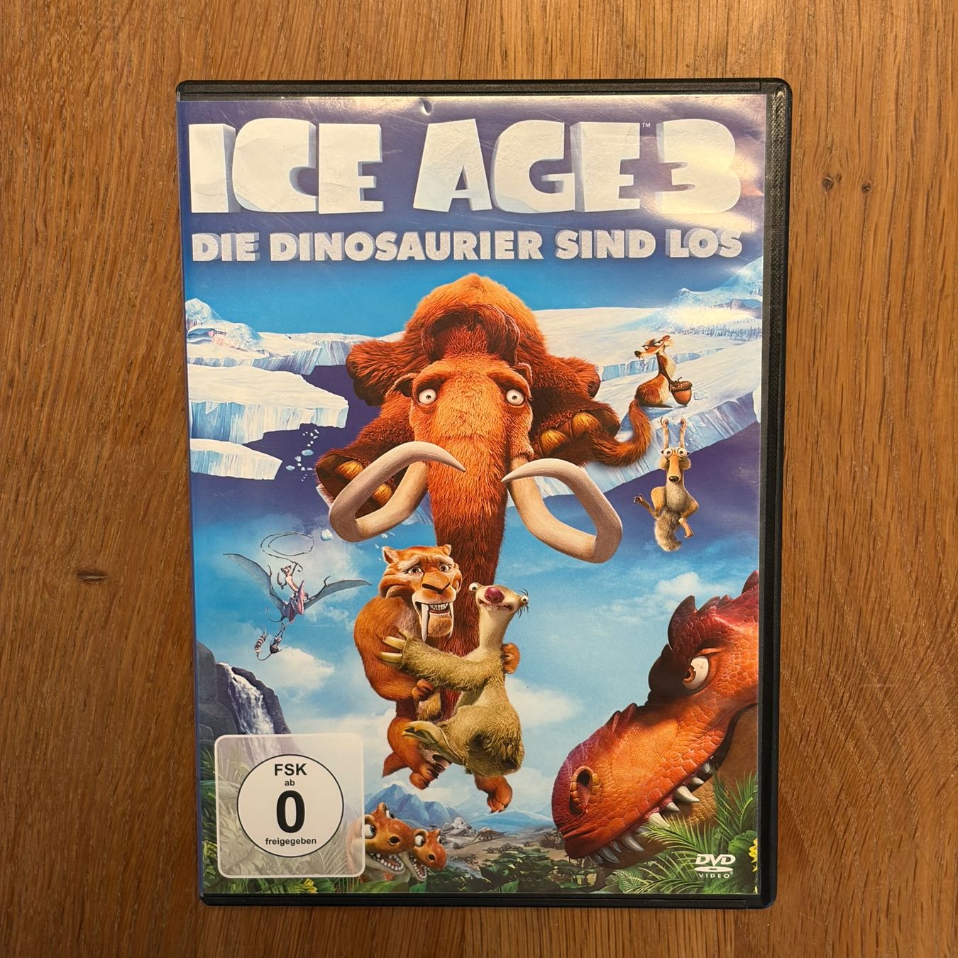 Tous les DVDs: Ice Age 3 - Die Dinosaurier sind los – D'occasion à Thun par SS147