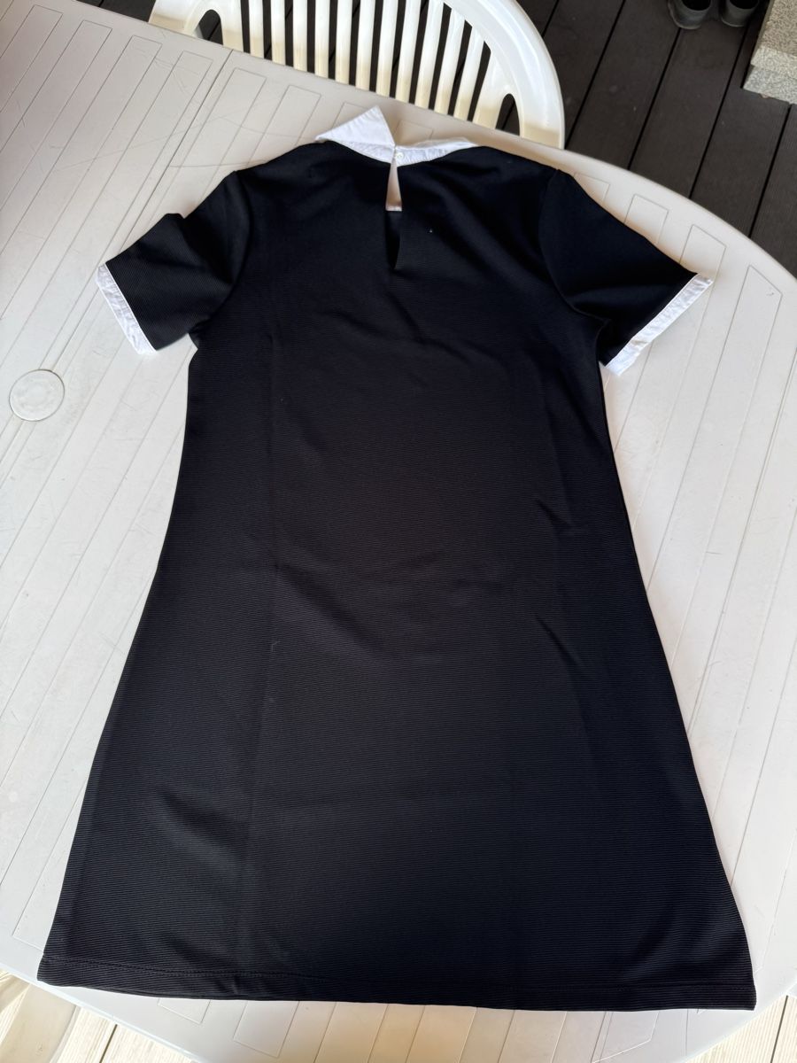 Vestiti: Robe noire avec col M – Nuovo (secondo la descrizione) da Porrentruy venduto da fee_24 2