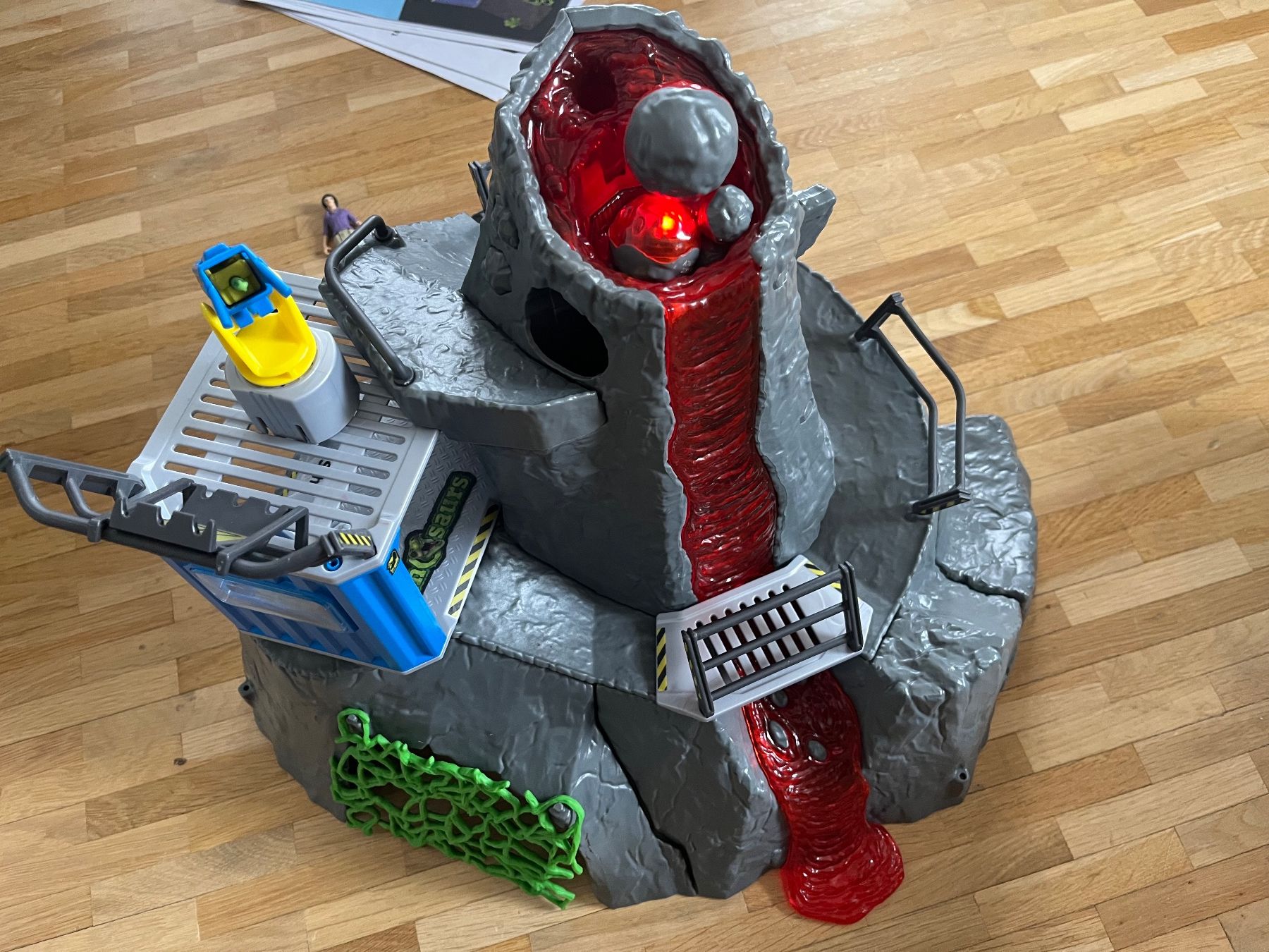 Schleich Spielzeuge: Schleich Dinosaurs Vulkan-Expedition (42564) – Gebraucht aus St. Gallen von chrismotov 5