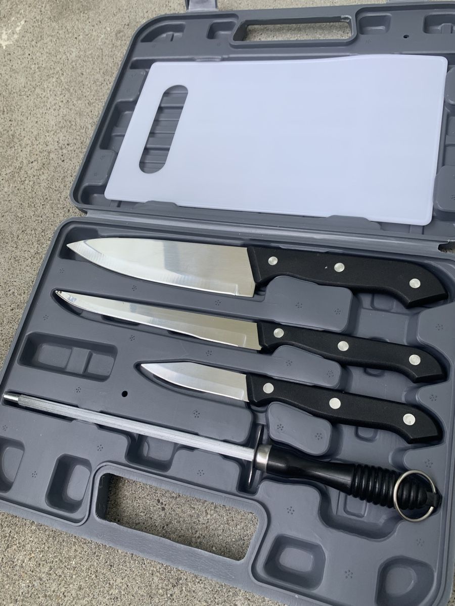 Messer: Messerset – Neu (gemäss Beschreibung) aus Zürich von Gani