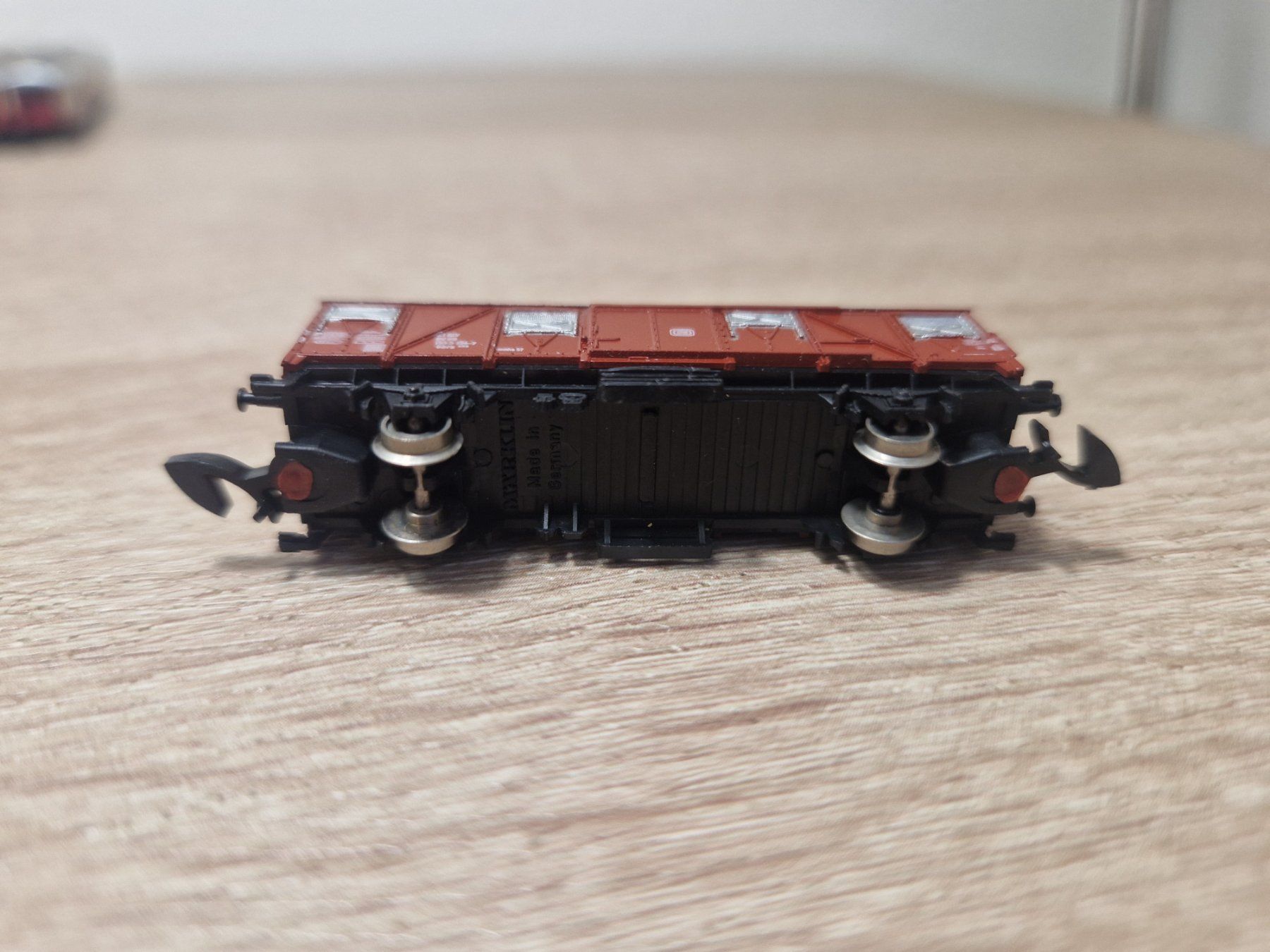 Märklin Modelleisenbahnen: Märklin Z Güterwagen DB – Gebraucht aus St-Aubin-Sauges von tantome 2