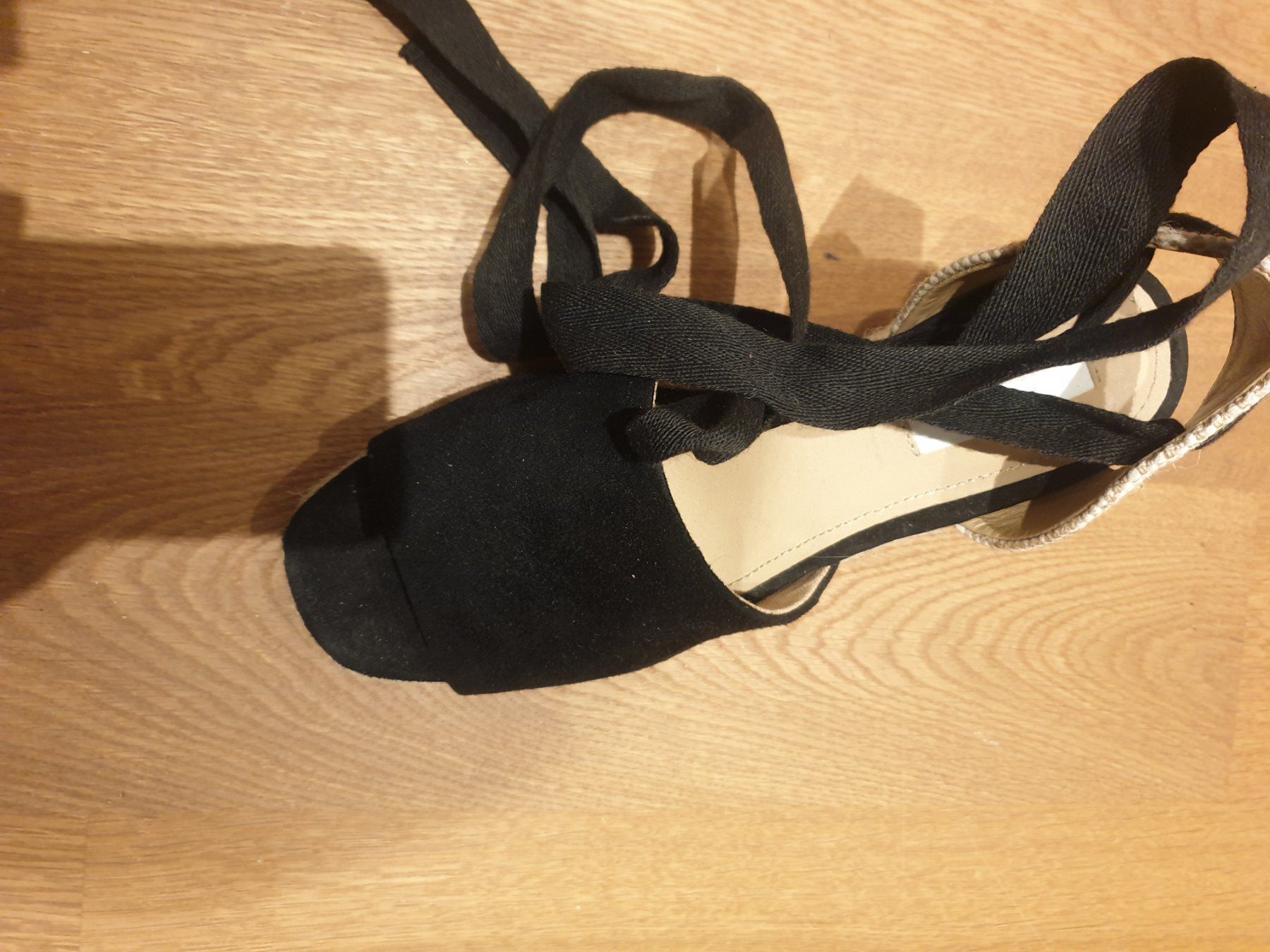 H&M Scarpe da donna: Schuhe – Nuovo (secondo la descrizione) da Hinwil venduto da tan_ry6s 1