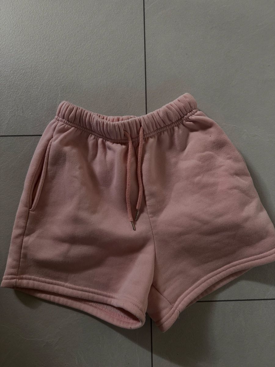 Shein Hosen: Pinke Shorts – Neu (gemäss Beschreibung) aus Regensdorf von cfa_2j6l