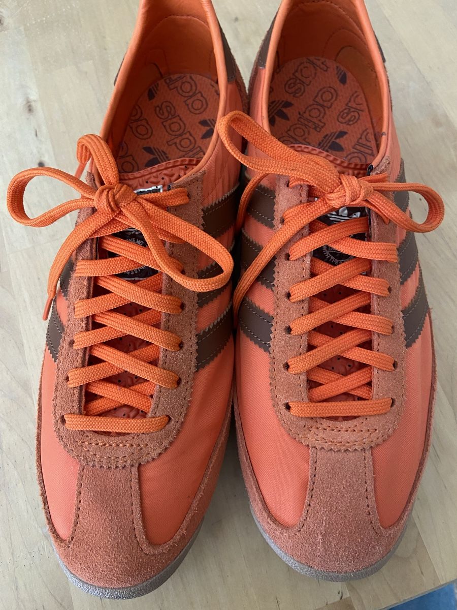 Adidas Scarpe da donna: Adidas Sneaker orange braun – Usato da Binningen venduto da Dodo21
