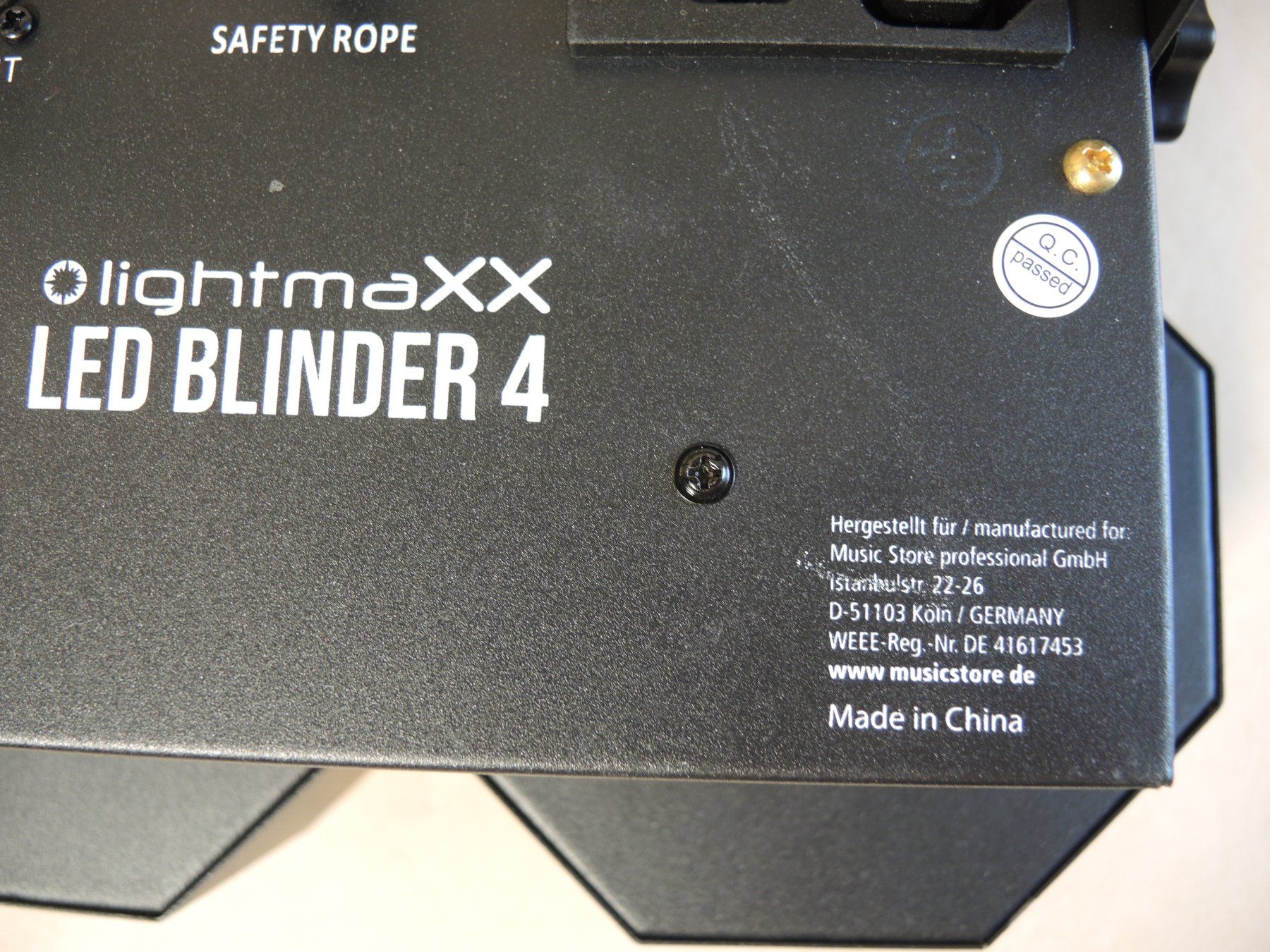 Lampes: lightmaxx LED BLINDER 4 Scheinwerfer 4x50 Watt – D'occasion à Rorschach par maeck8 4