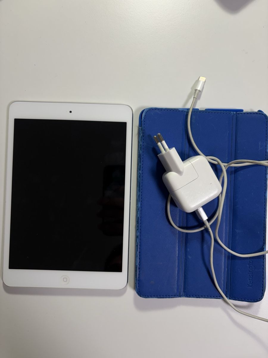 Apple Tablettes PC: iPad Mini A1432 – D'occasion à Rümlang par svent