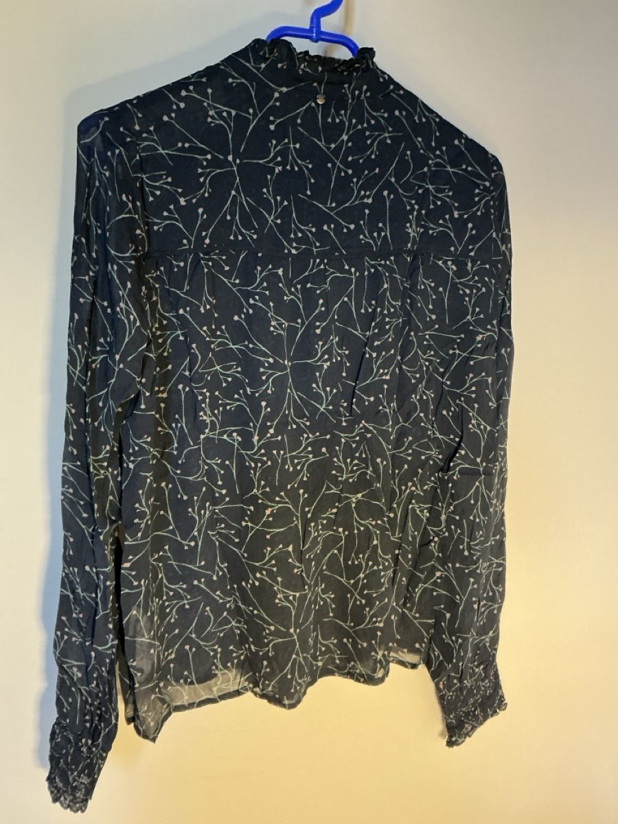Nile Camicette: Bluse von Nile – Usato da Zürich venduto da lukasg.meier 1