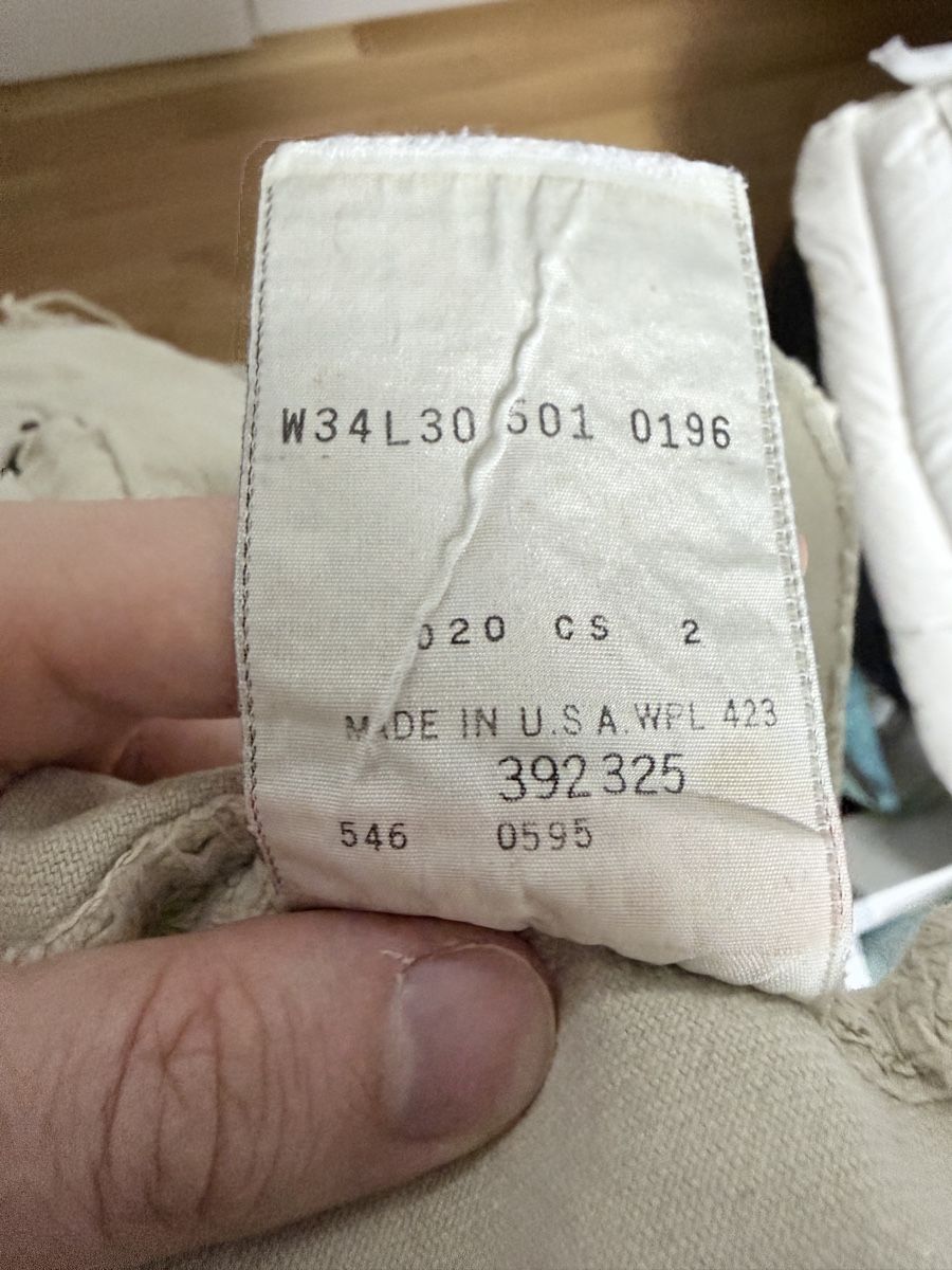 Levi's Jeans: Vintage Levis Reworked / Patchwork Jeans – D'occasion à Kaltbrunn par LuxShop 7