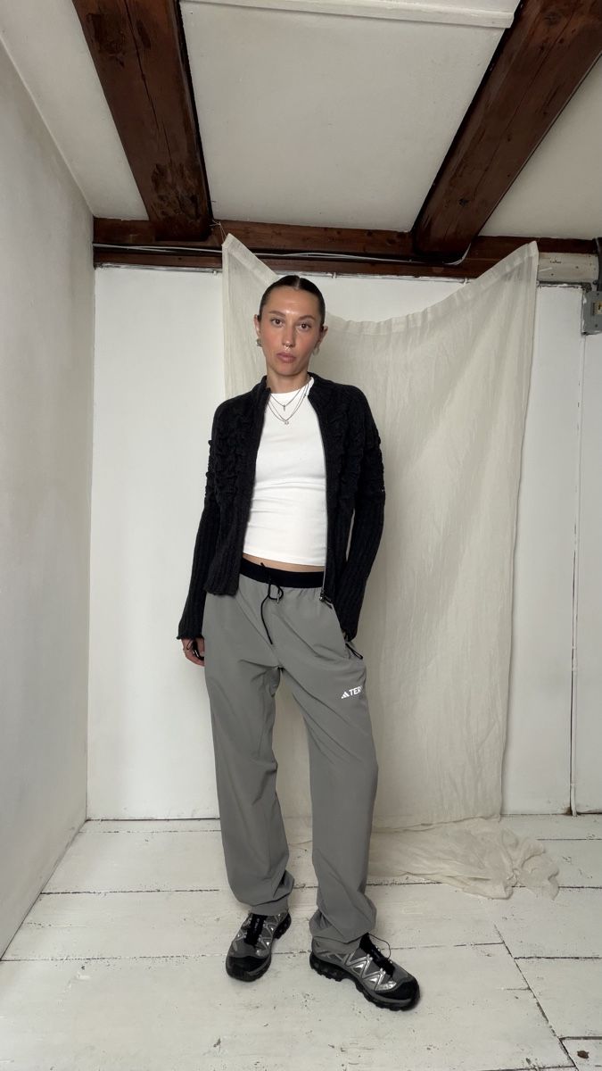 Adidas Hosen: Adidas Terrex Hose grau Grösse M – Gebraucht aus Knonau von Grapesvintage 7