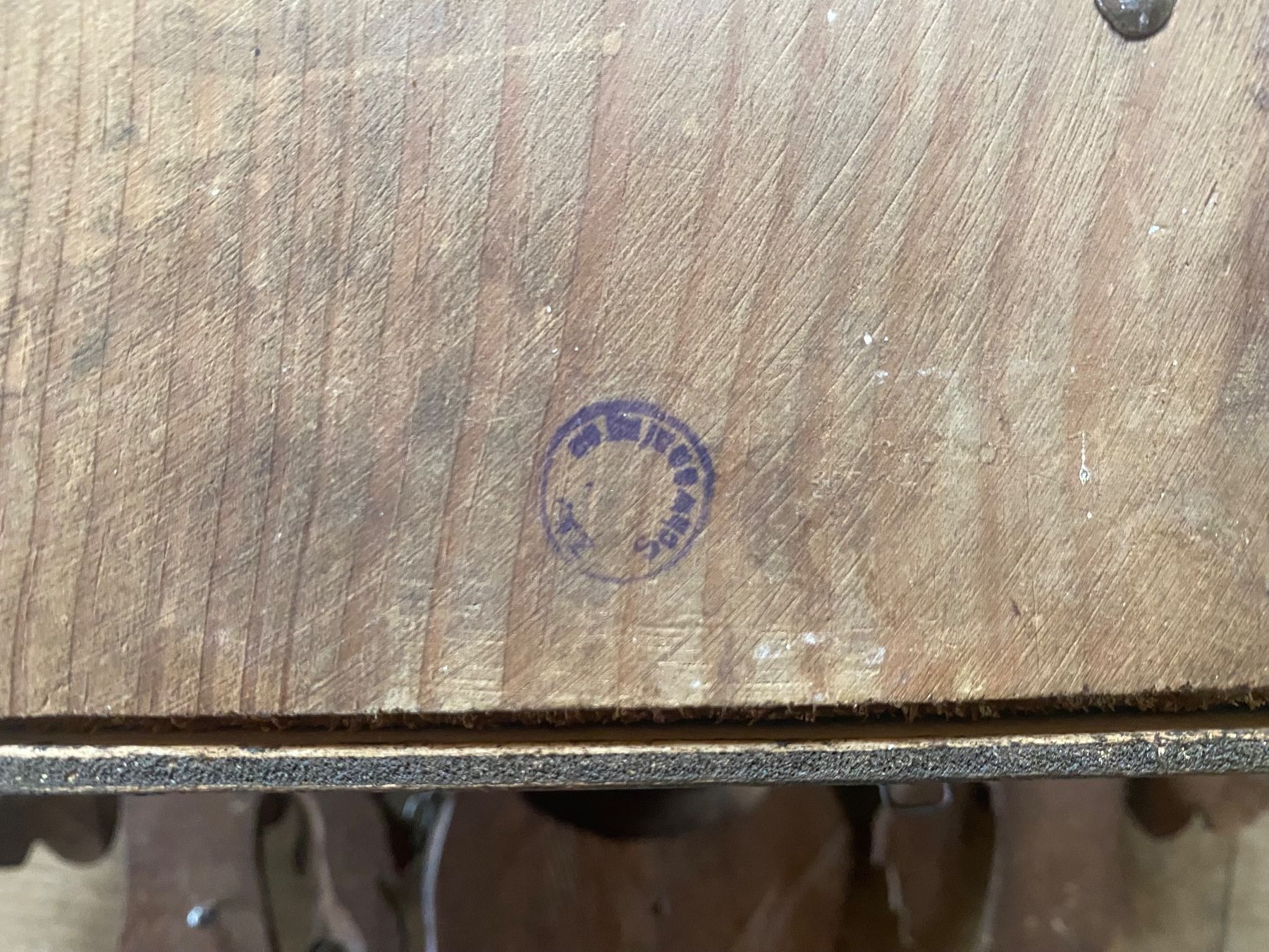 Articoli in legno: Schwarzwald Kuckucksuhr Wanduhr – Usato da Solothurn venduto da 31051964 2