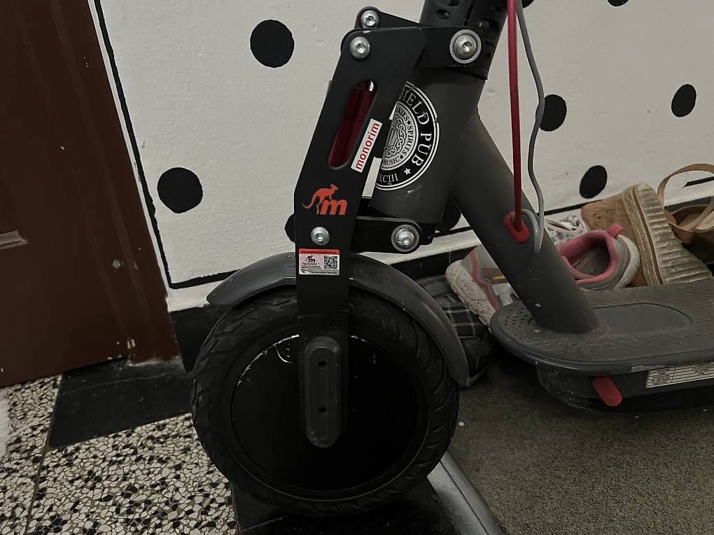 Kickboard: Monopattino xiaomi pro – D'occasion à balerna par bus_2t57 1