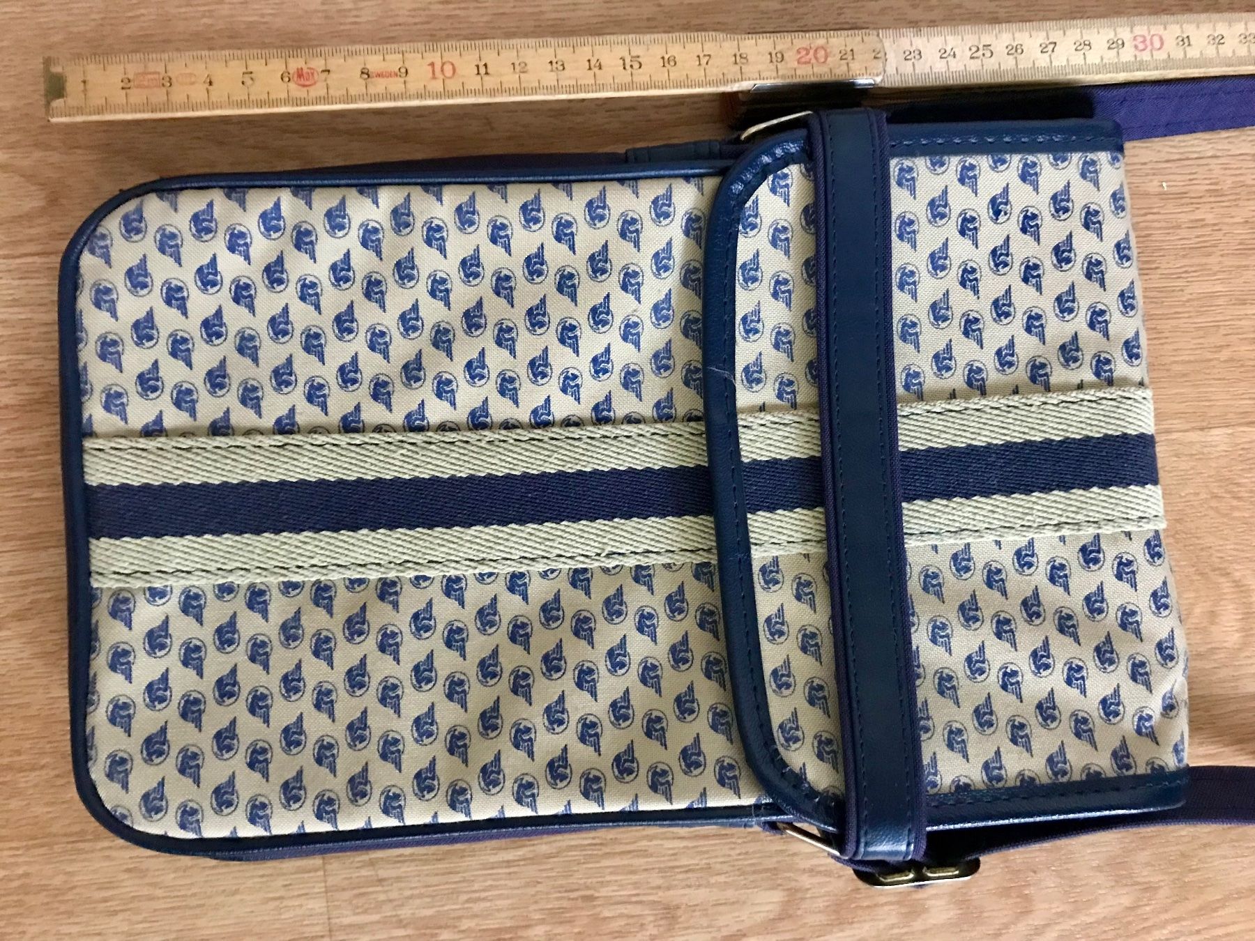 Taschen: Tasche – Gebraucht aus Basel von nostanz 8