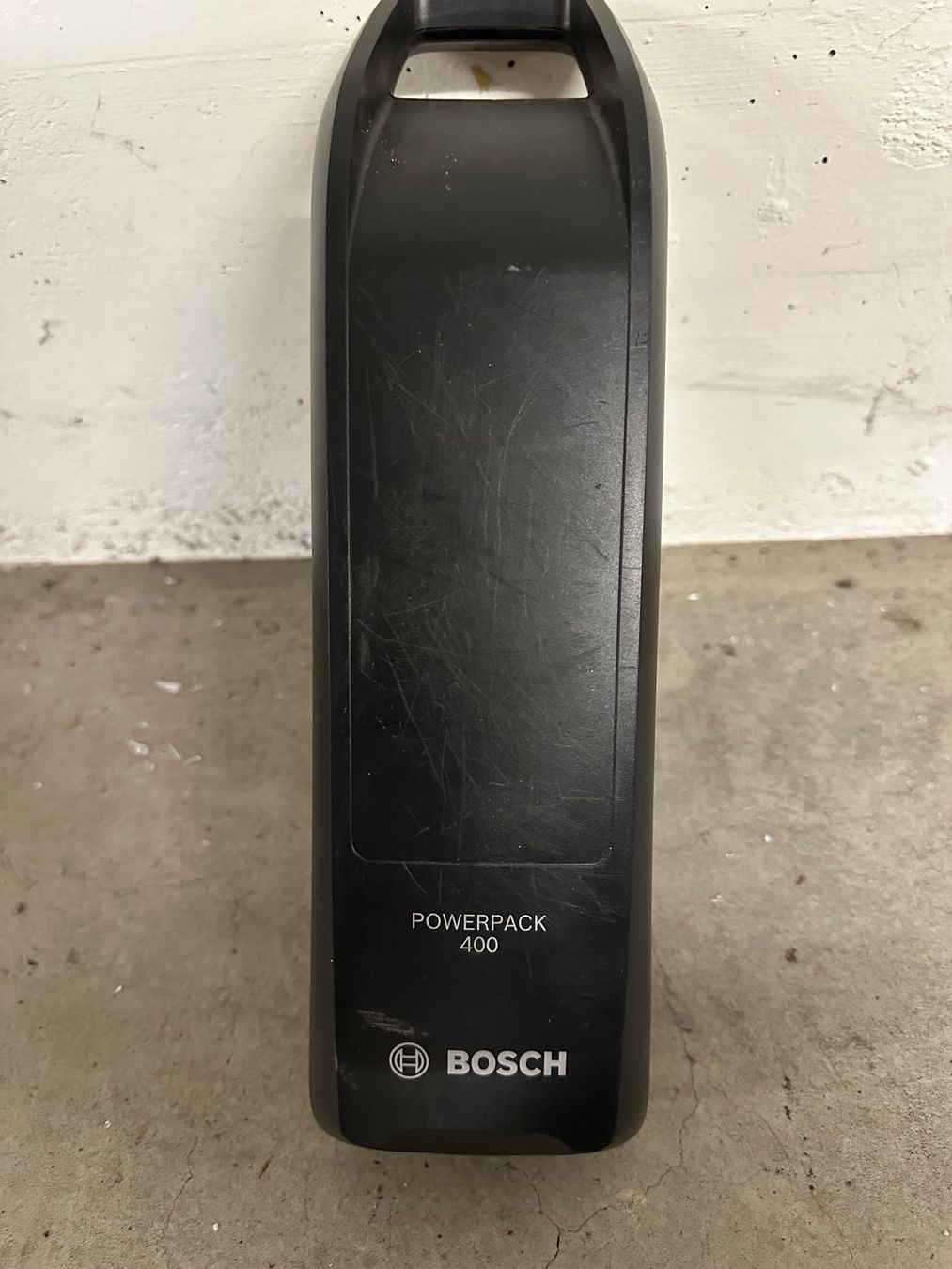 Bosch Akkus: Akku Bosch Powerpack 400 – Defekt aus Zug von uri_z6fm