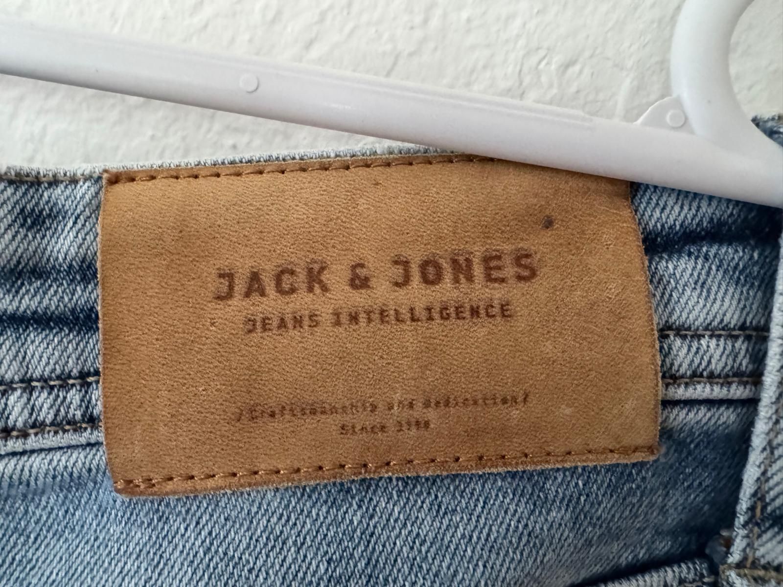 Jack & Jones Jeans: Jeans von JACK & JONES – Usato da Bern venduto da Enya1 4