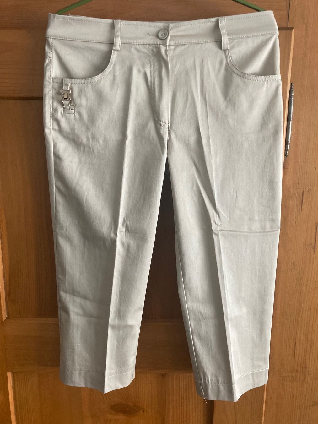 Pantaloni: Neu: 2/3 Shorts Carla Ferroni Gr. 36 – Nuovo e nell'imballaggio originale da Stetten AG venduto da Hanya 1