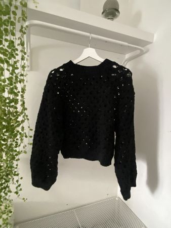Schwarzer Strickpullover Gr. S von Mango