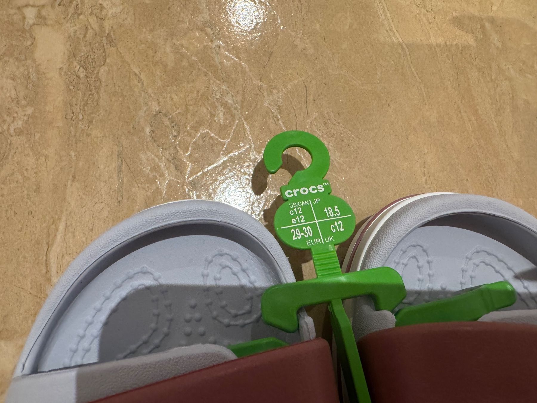 Crocs Scarpe per ragazze: Crocs neue Sandalen 29/30 – Nuovo e nell'imballaggio originale da Klingnau venduto da Markus14 3